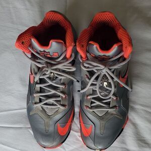 Nike Rebron 11 Elite Basketball Sneakers Size 8 #642846-001